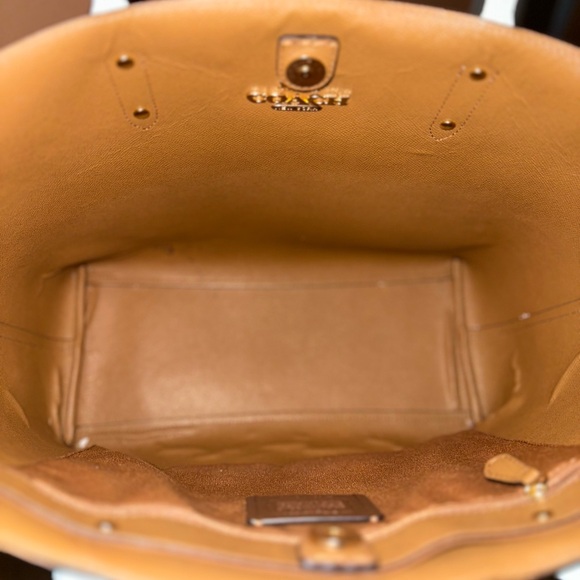 Coach Town Reversible Leather Tote Bag; Light Khaki/Chalk - Picture 6 of 6